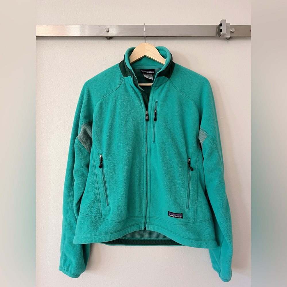 Patagonia Women's Lightweight R4 Regulator Jacket, Turquoise - Size M